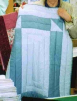 blue_whitte_quilt.jpg